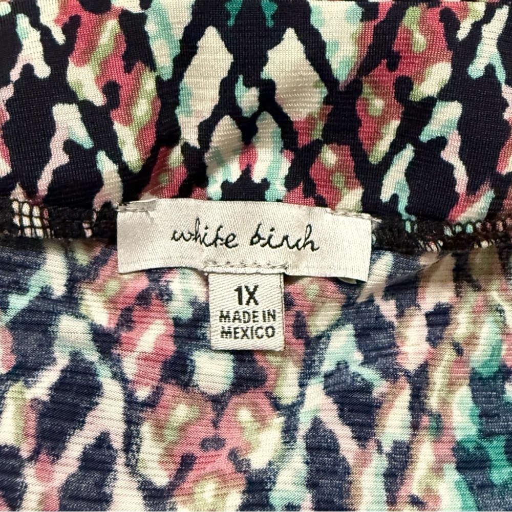 White Birch Multicolor Geometric Blouse Size 1X - Picture 5 of 5